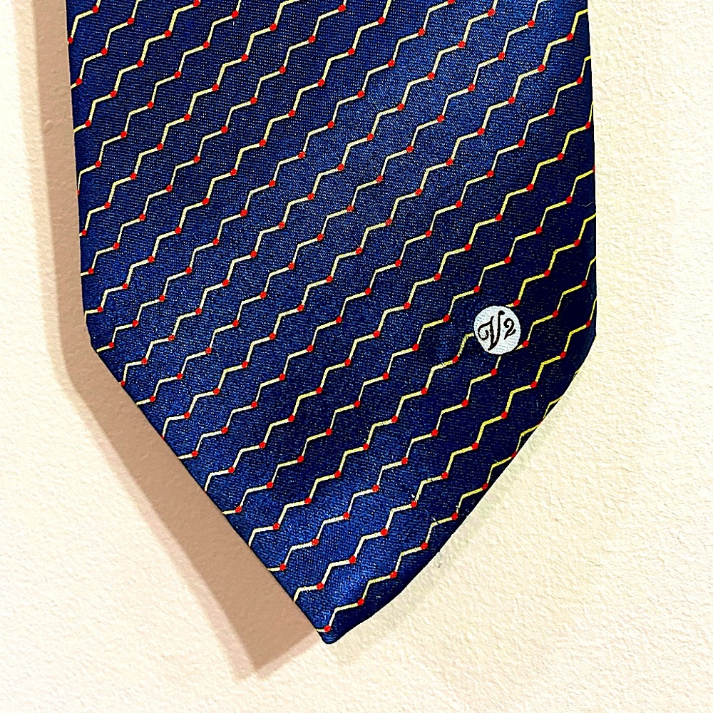 Beautiful navy yellow and red mens Versace V2 classic tie